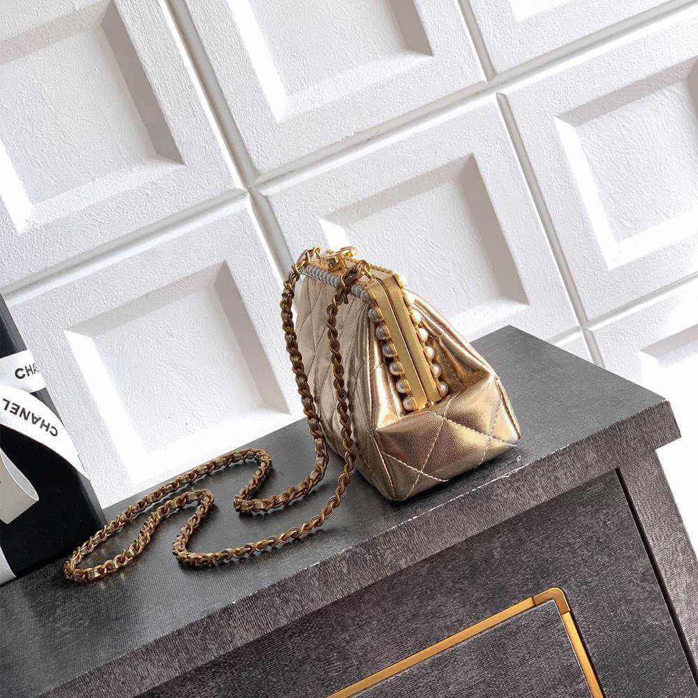 Ch**el Clutch(HIGH-END GRADE)