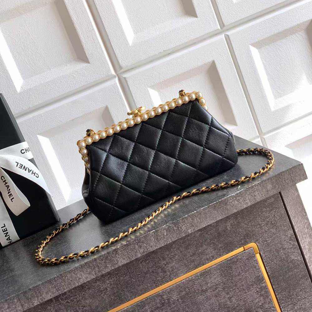 Ch**el Clutch(HIGH-END GRADE)