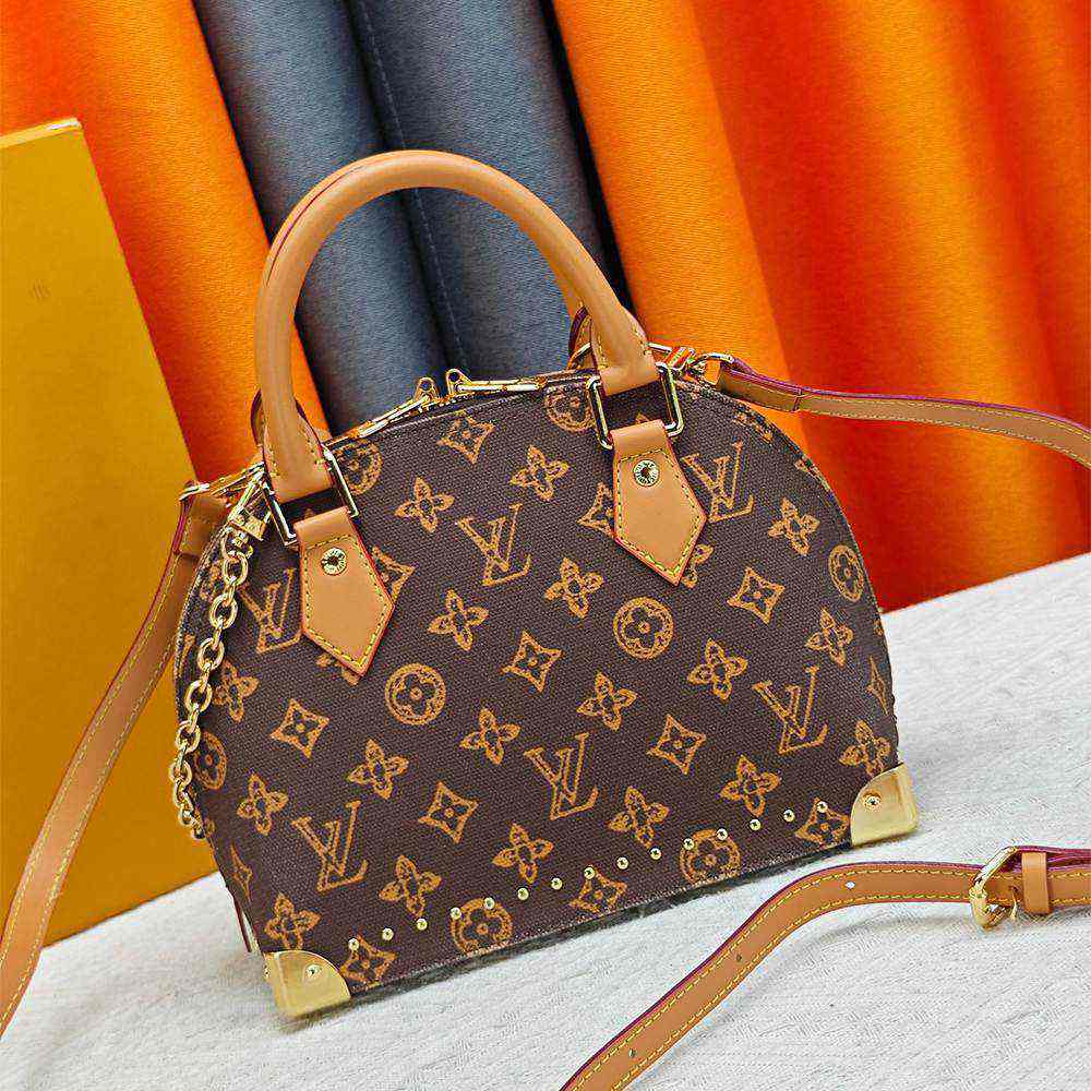 LV Alma Trunk BB