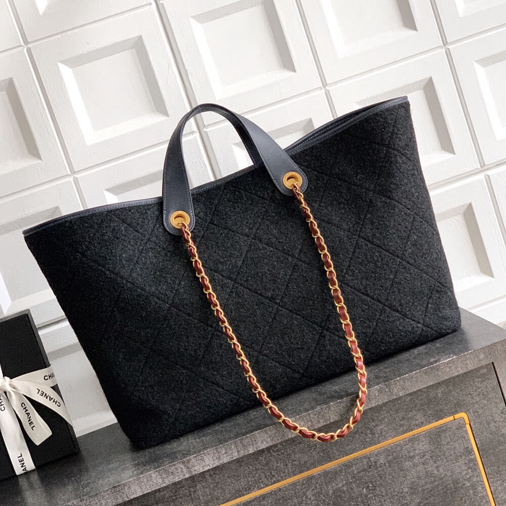 Ch**el MAXI SHOPPING BAG(HIGH-END GRADE)