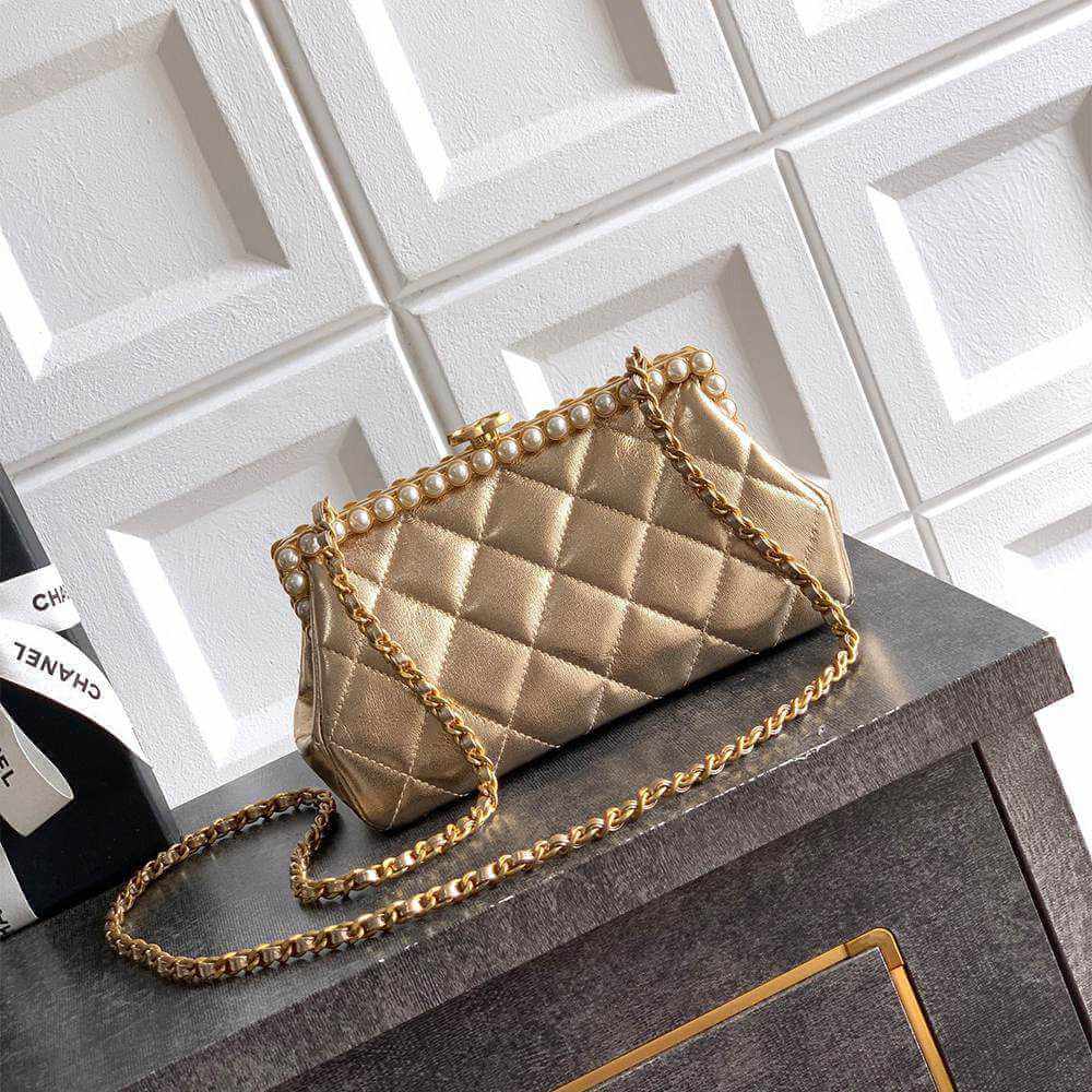Ch**el Clutch(HIGH-END GRADE)