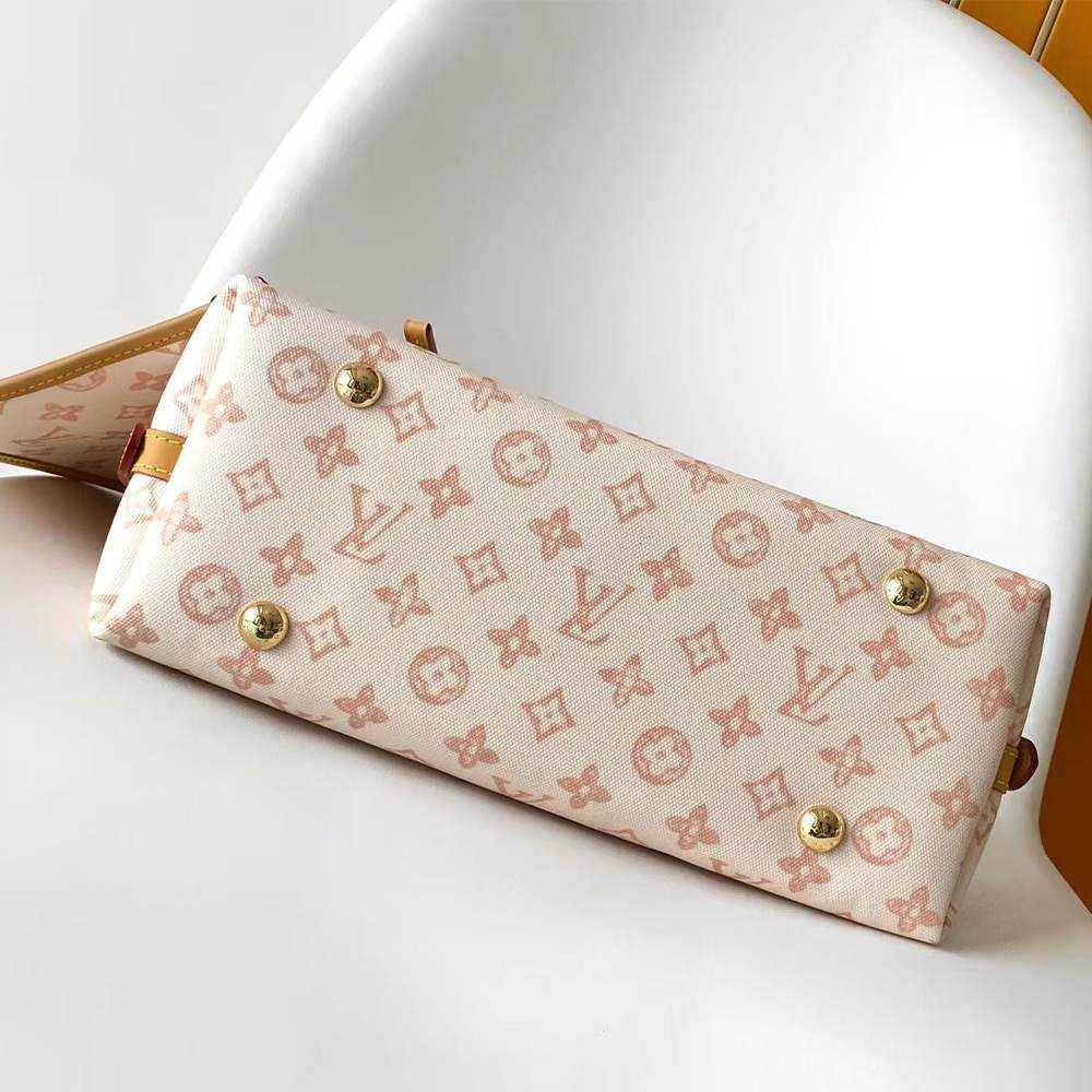 LV CarryAll MM