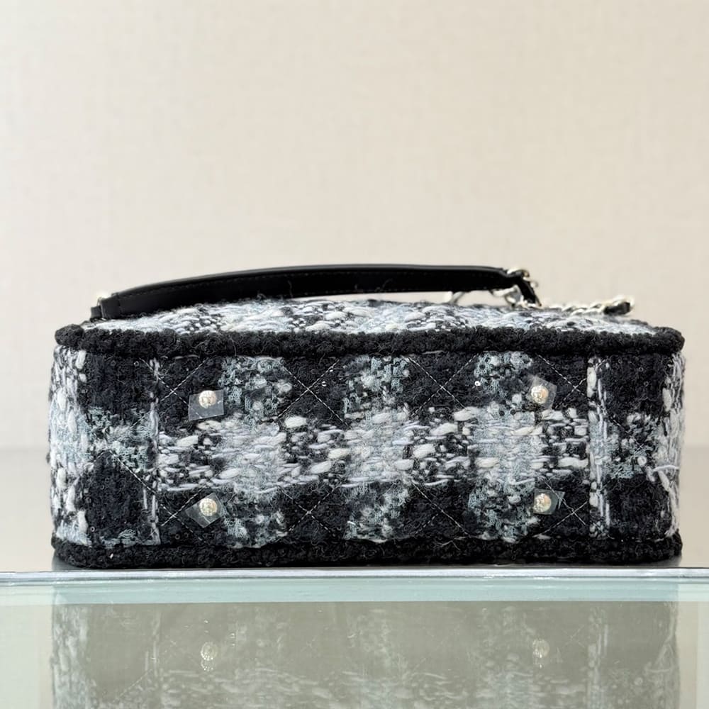 Ch**el SMALL SHOPPING BAG(HIGH-END GRADE)