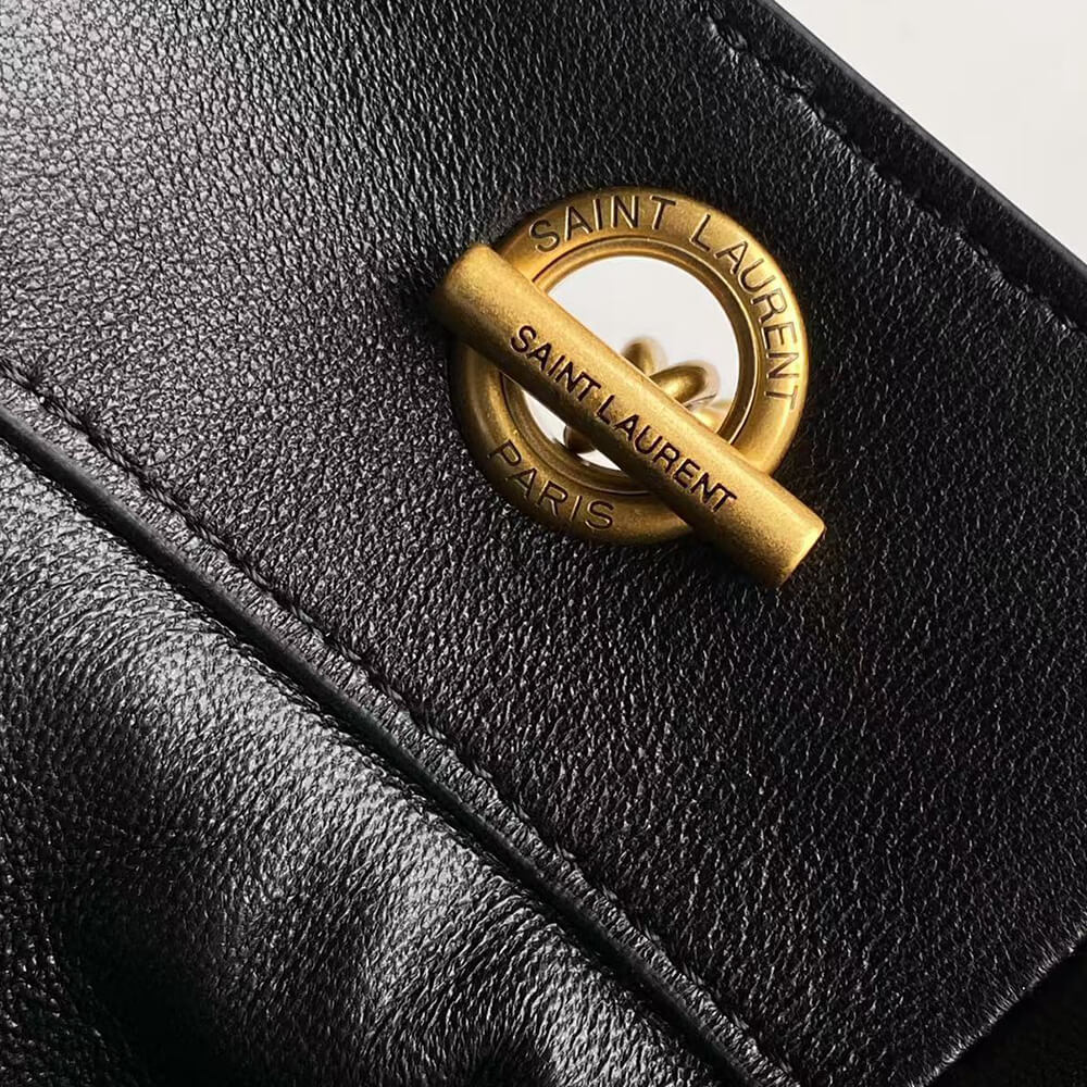 Y51 JAMIE shoulder pouch in lambskin