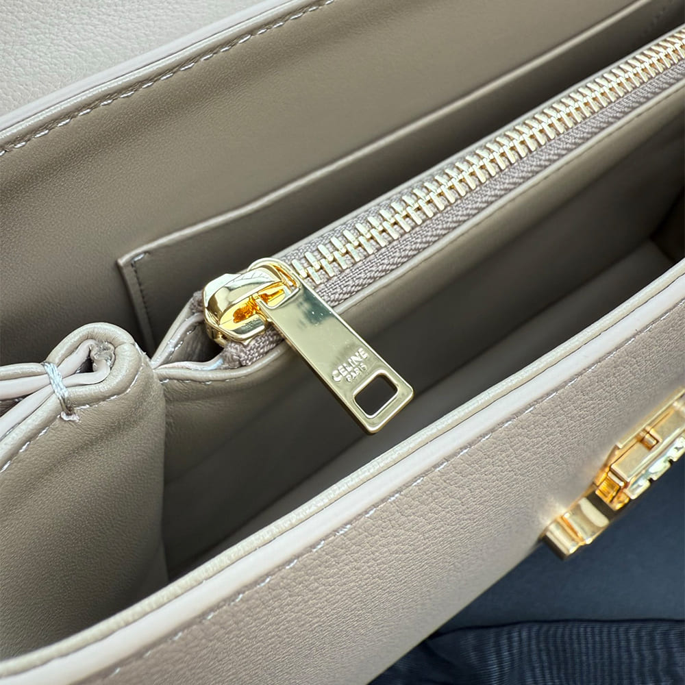 Ce1i*e MEDIUM NINO BAG IN S*pPLE GRAINED CALFSKIN(HIGH-END GRADE)