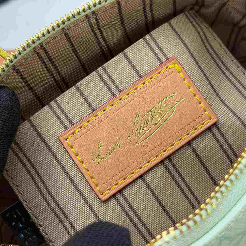LV Speedy Bandoulière 20