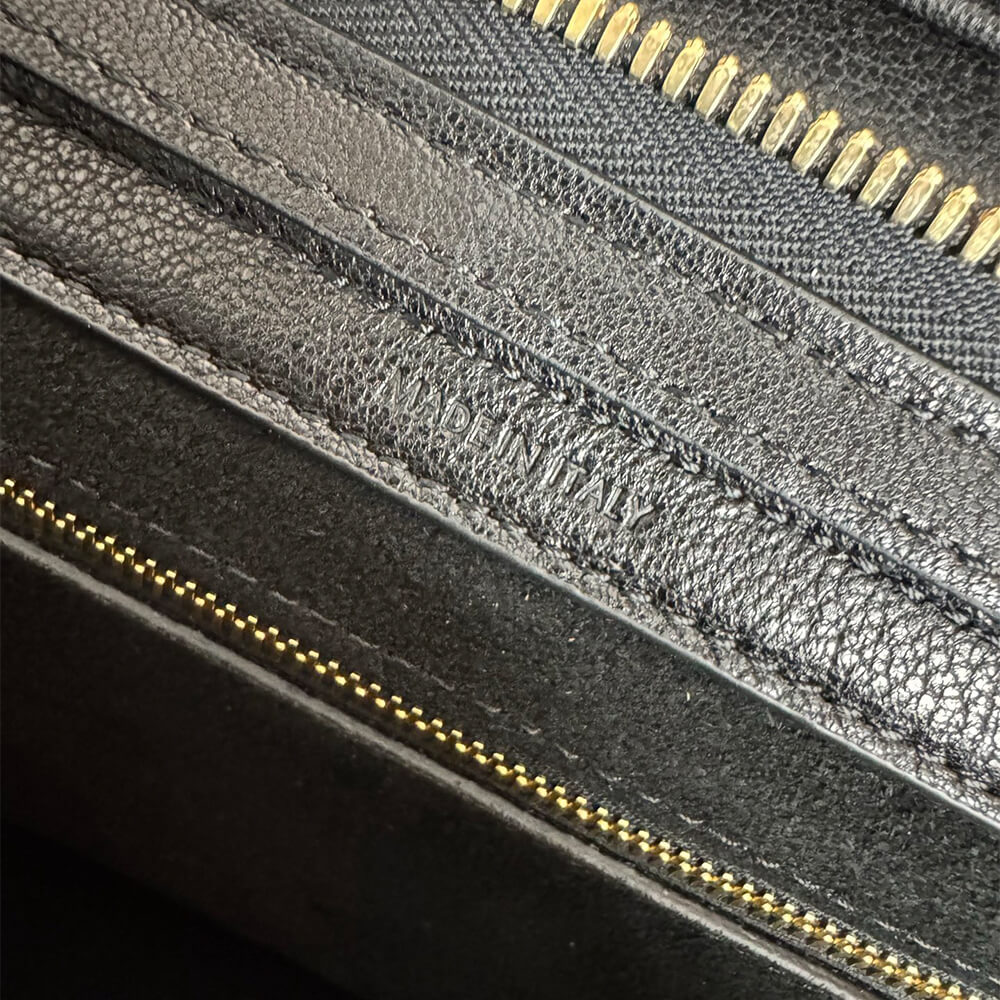 ce1i*e small new lU*gage in s*pple shiny lambskin(high-end grade)