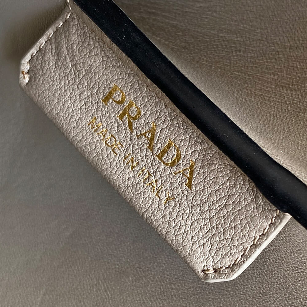 Pra*a Pra*a Darling medium leather shoulder bag
