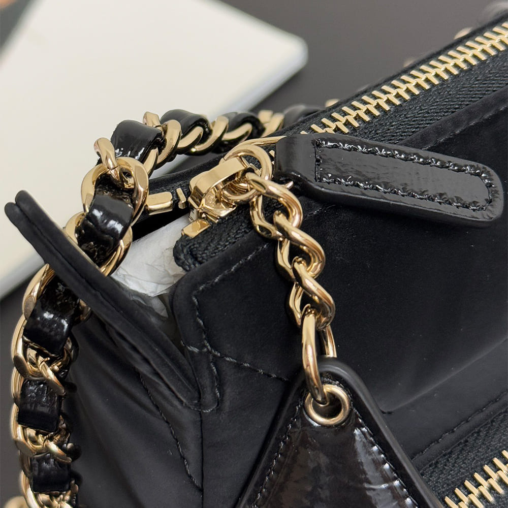 Ch**el CLUTCH WITH CHAIN(HIGH-END GRADE)
