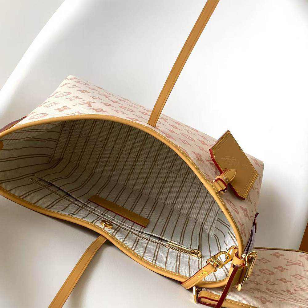 LV CarryAll MM