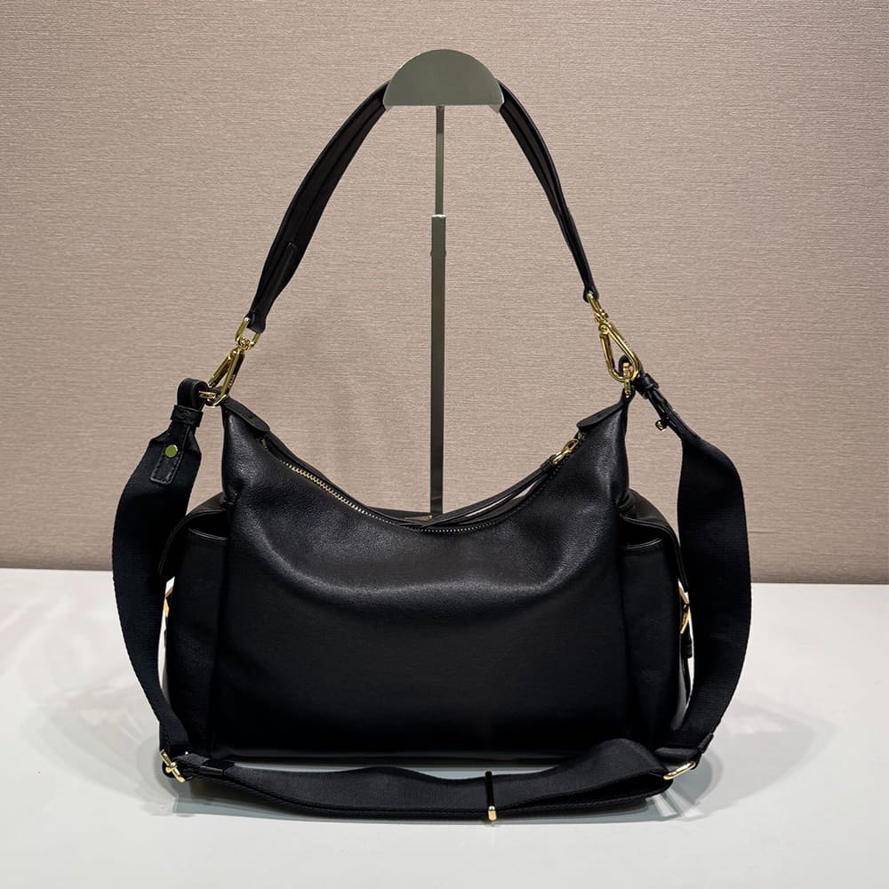 Pra*a Explore large nappa leather bag(HIGH-END GRADE)