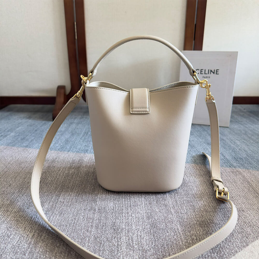 Ce1i*e SMALL BUCKET L0visE IN SMOOTH CALFSKIN(HIGH-END GRADE)