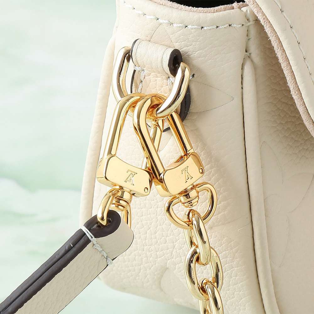 LV Wallet On Chain Ivy