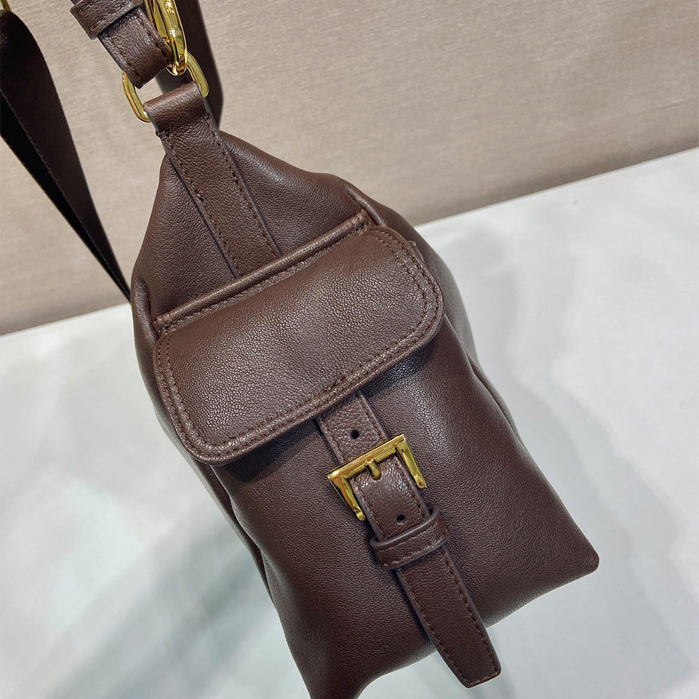 Pra*a Explore large nappa leather bag(HIGH-END GRADE)