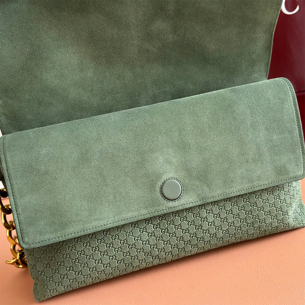 Gvc*1 Large shoulder bag with chain(HIGH-END GRADE)
