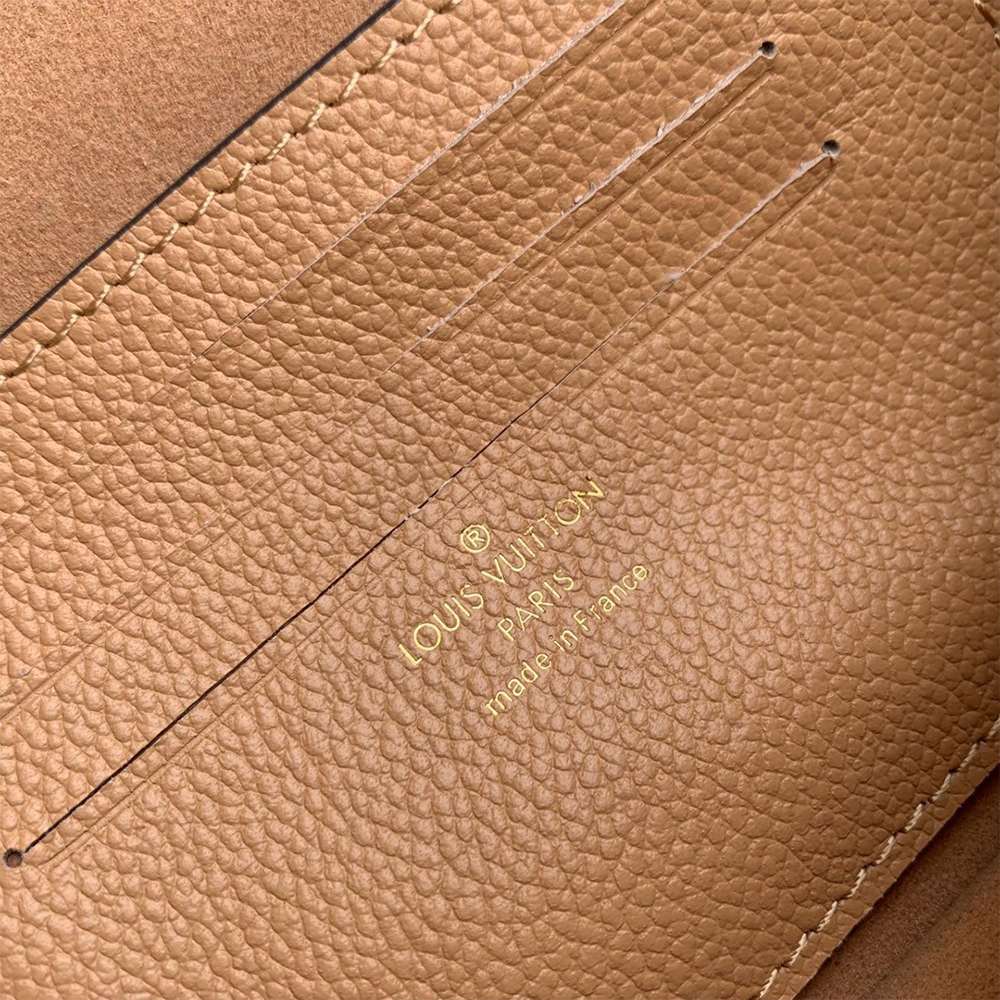 LV Wallet On Chain Ivy