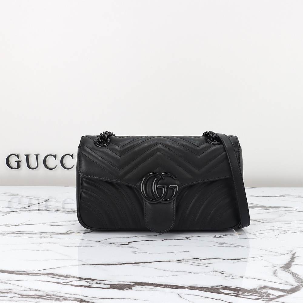GG Marmont medium shoulder bag