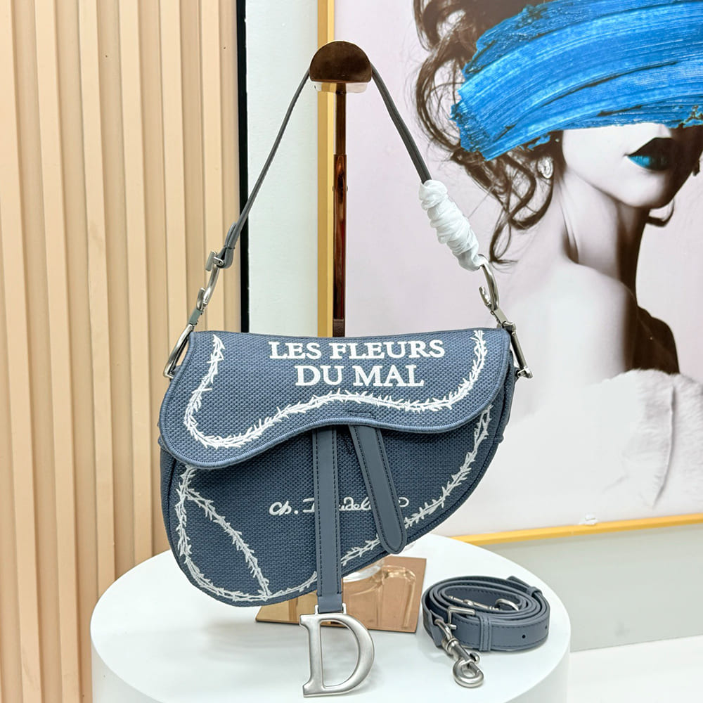 D10r Saddle Bag with Strap