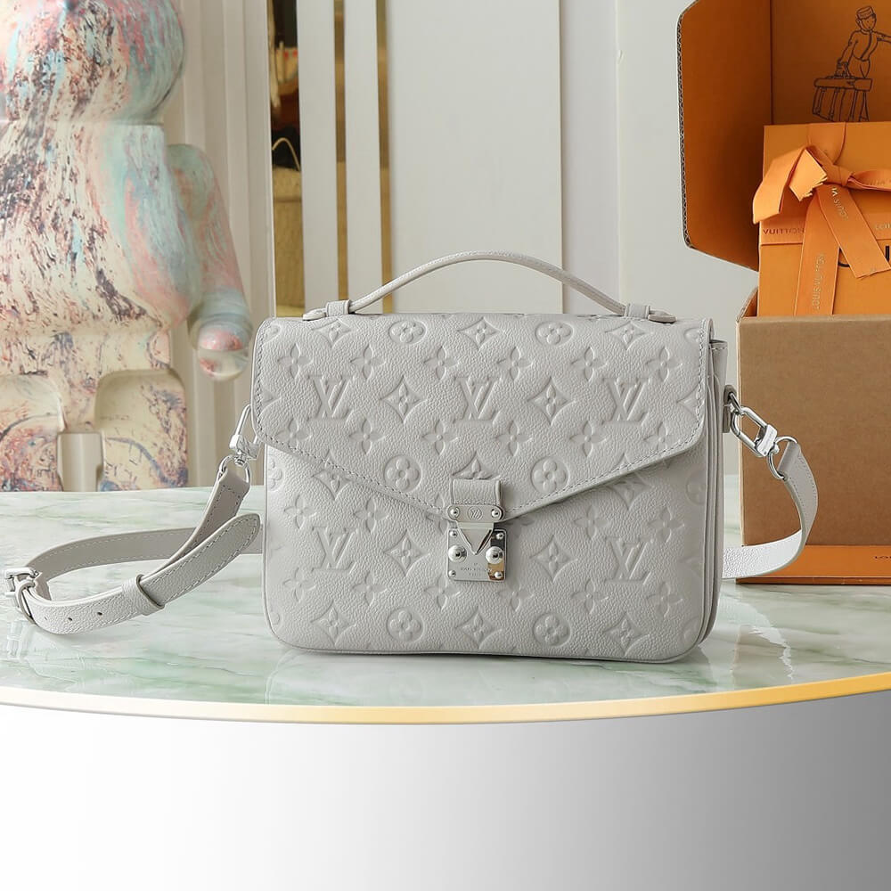 LV Pochette Metis(HIGH-END GRADE)