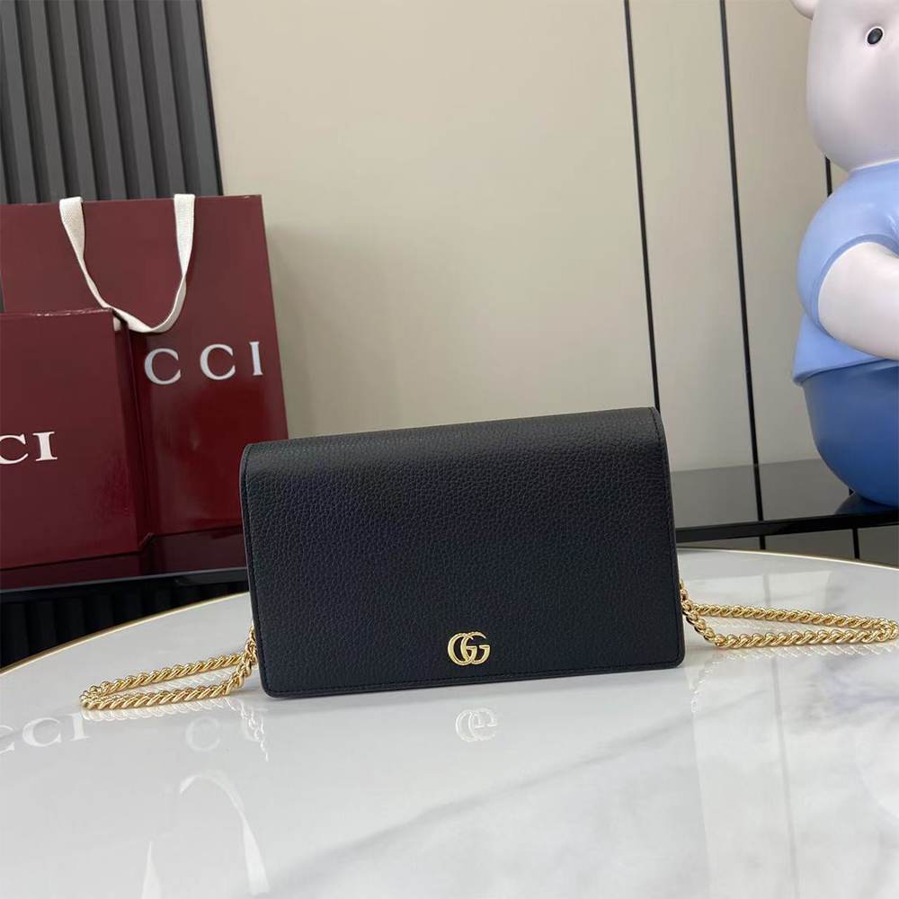 GG Marmont wallet on chain
