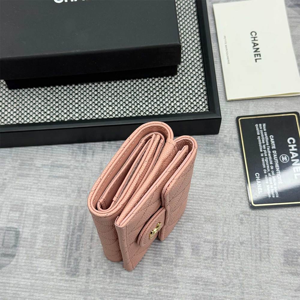 Ch**el Matelasse Classic Small Flap Tri-fold wallet