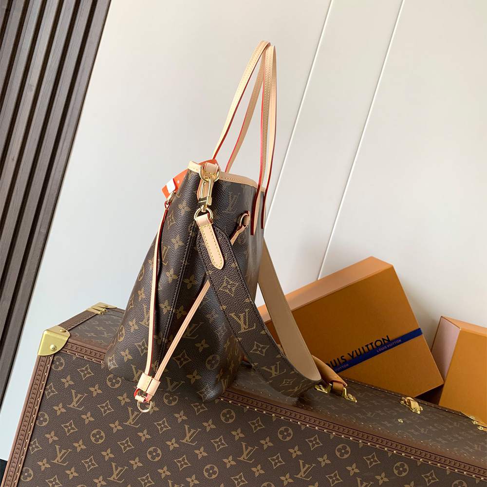 LV Neverfull Bandoulière Inside Out MM