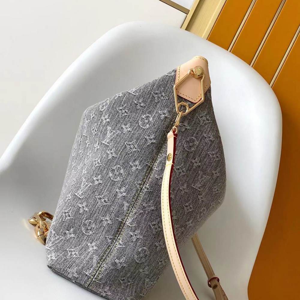 LV Coussin Hobo MM(HIGH-END GRADE)
