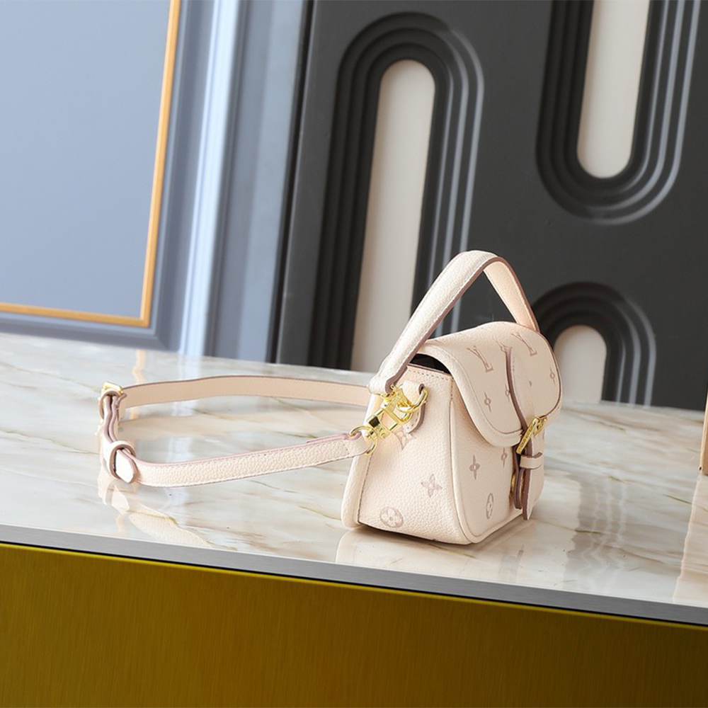LV Nano Diane