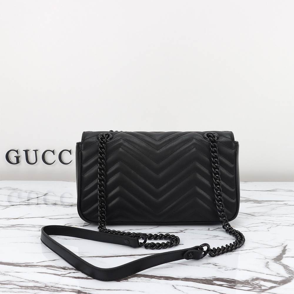 GG Marmont medium shoulder bag