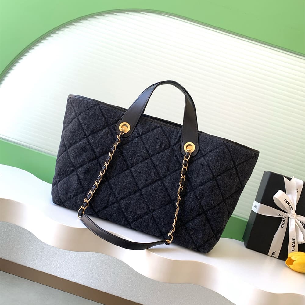 Ch**el Shopping Bag(HIGH-END GRADE)