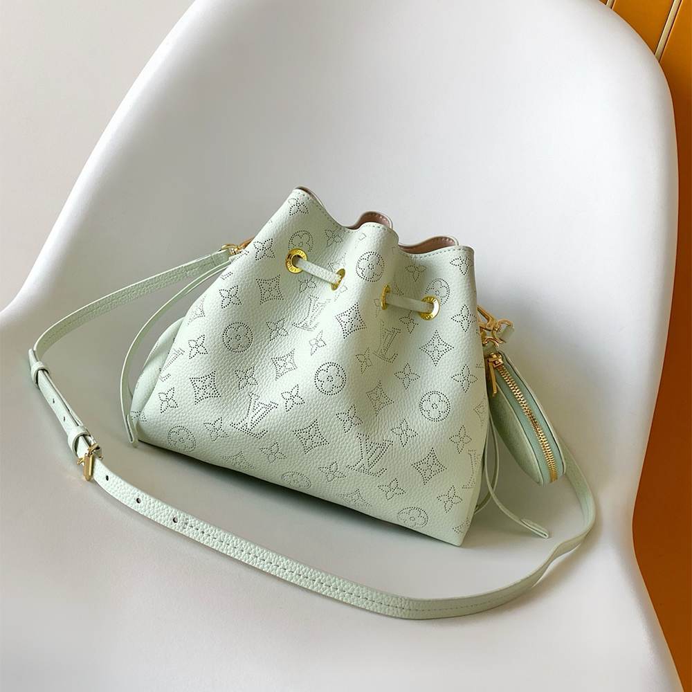 LV Bella