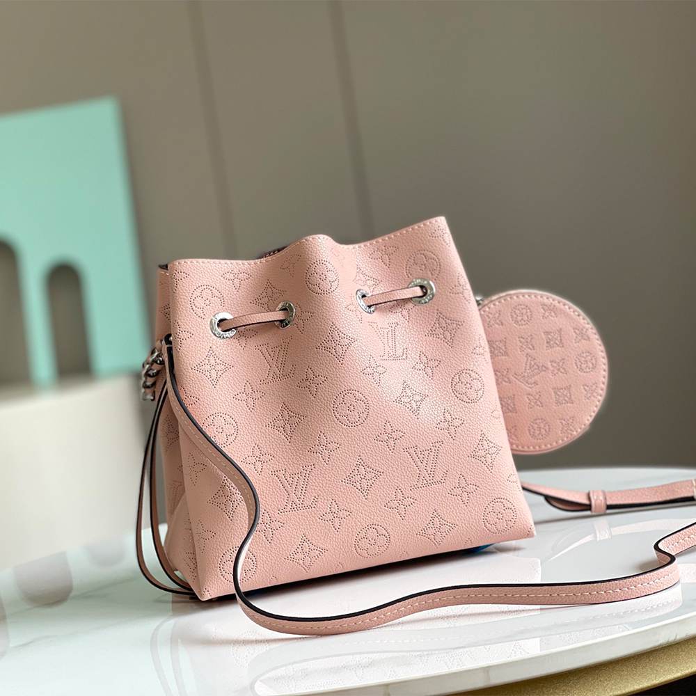 LV Bella