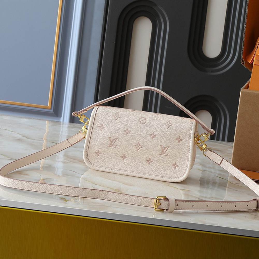 LV Nano Diane