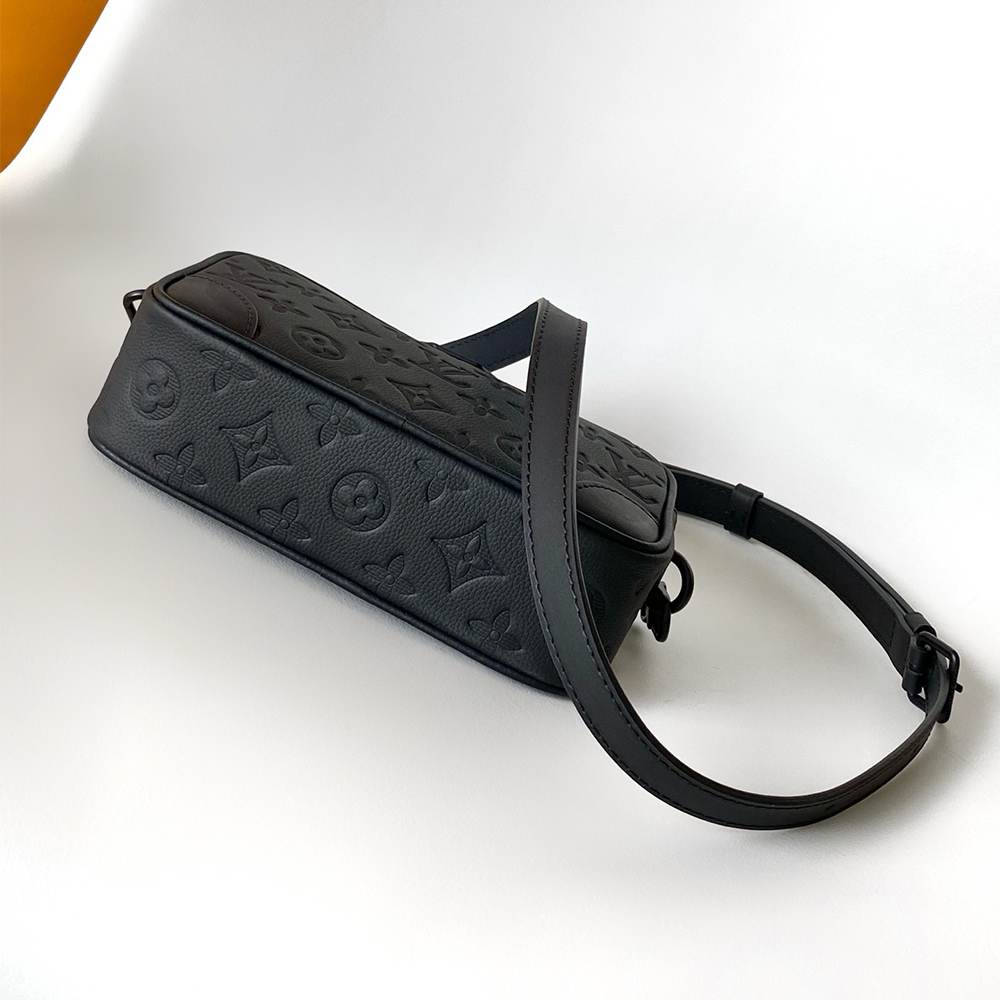 LV Trocadéro Wearable Wallet