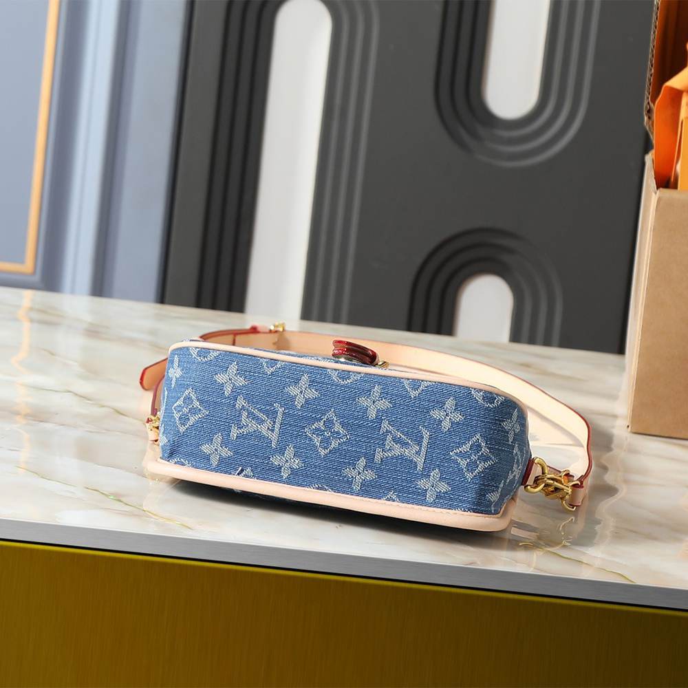 LV Nano Diane