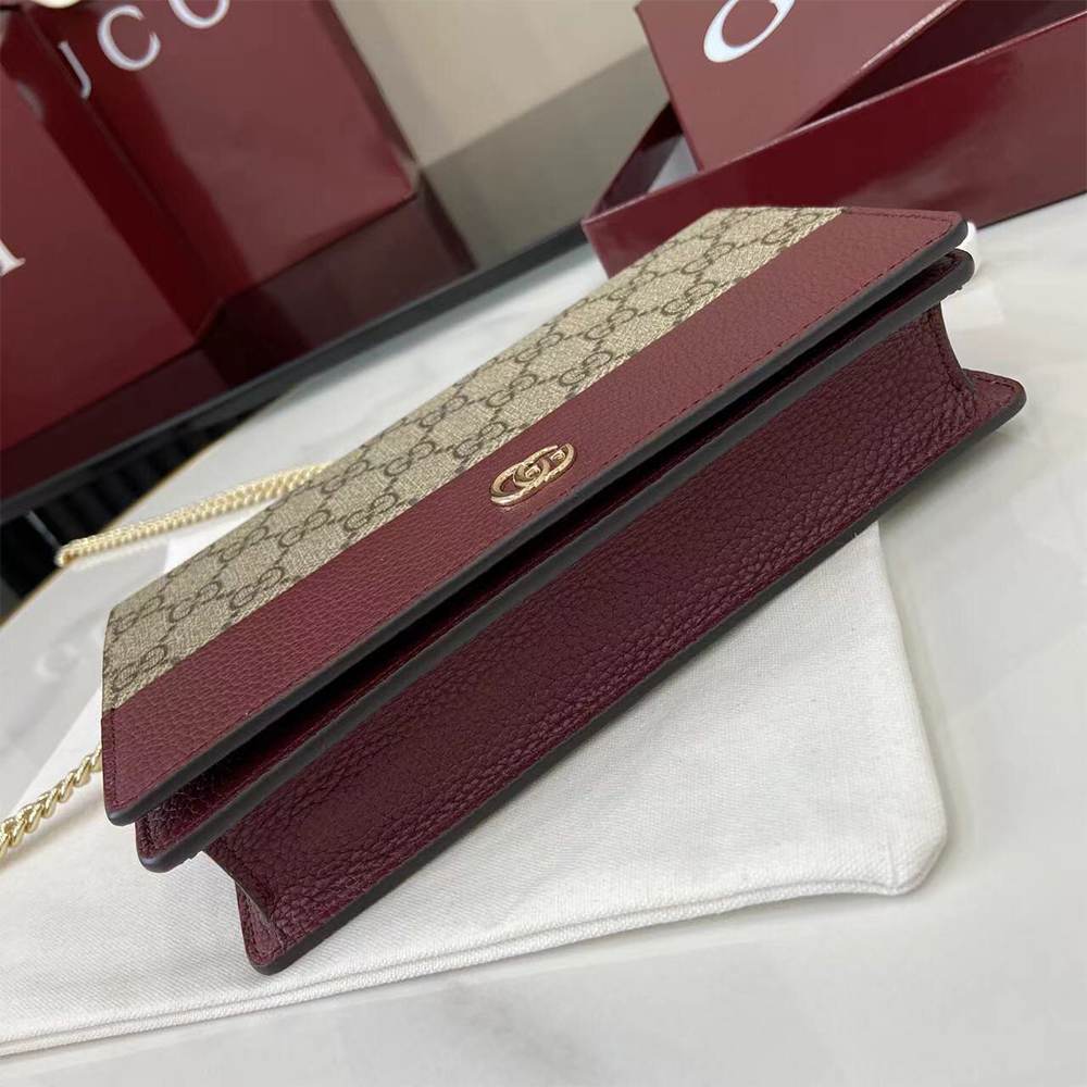 Bi-color GG Marmont wallet on chain