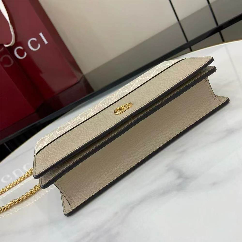 Bi-color GG Marmont wallet on chain