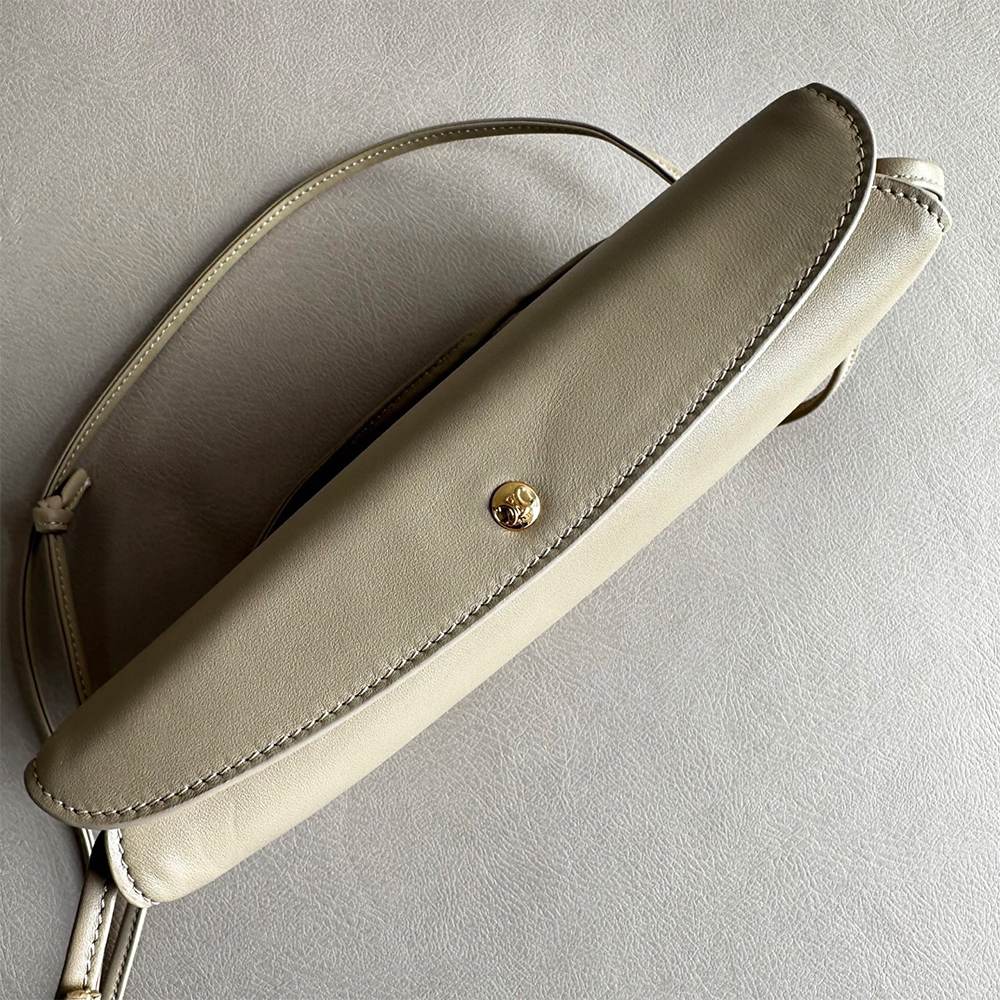 Ce1i*e TRIO FLAP IN Smooth Lambskin(HIGH-END GRADE)