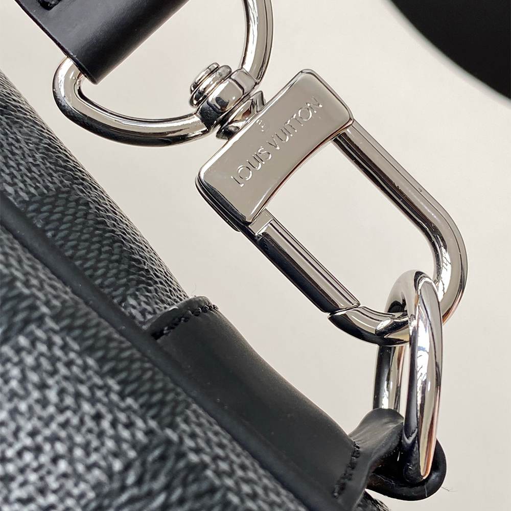 LV Porte-Documents Voyage PM