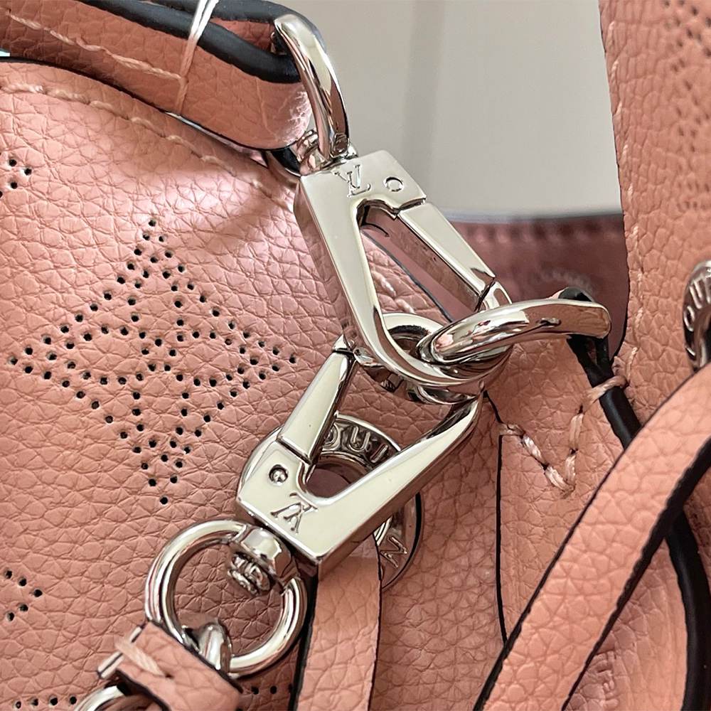 LV Bella