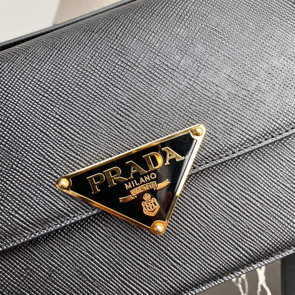 Pra*a Saffiano leather flap shoulder bag(HIGH-END GRADE)