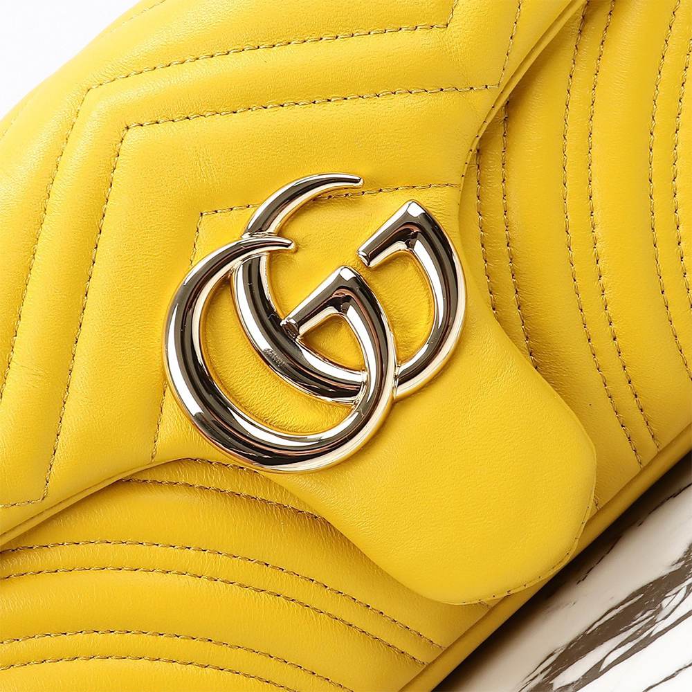 GG Marmont medium shoulder bag