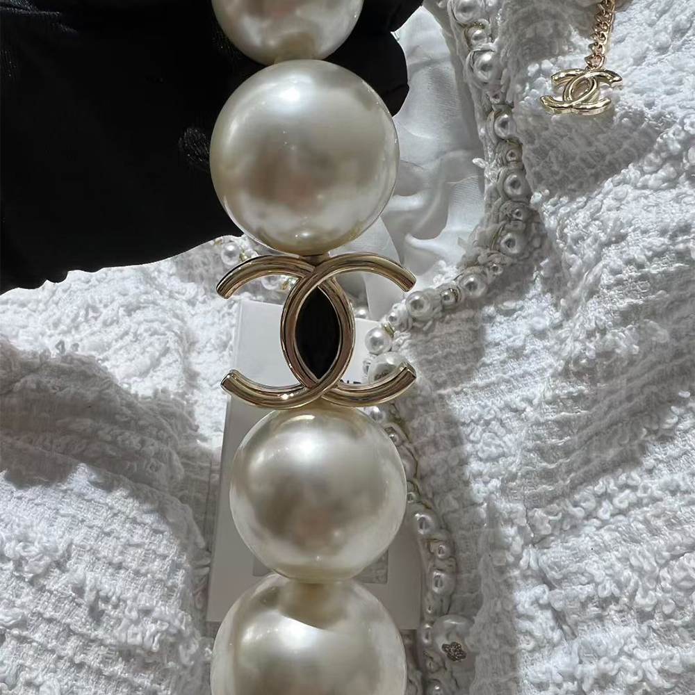 Ch**el Pearl Necklace Clutch Bag(HIGH-END GRADE)