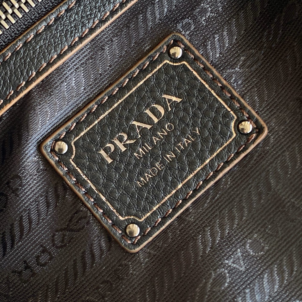 Pra*a Large leather tote bag(HIGH-END GRADE)