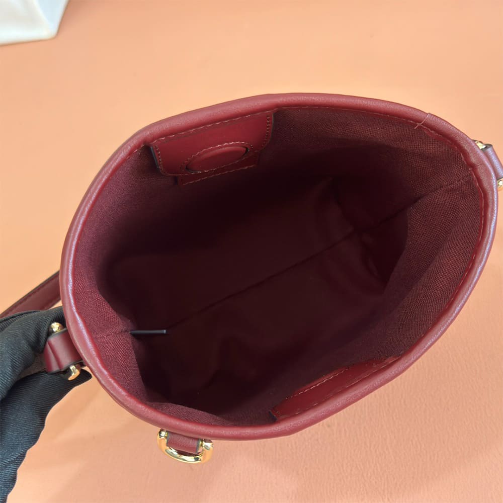 Gvc*1 GG Emblem nano bucket bag(HIGH-END GRADE)