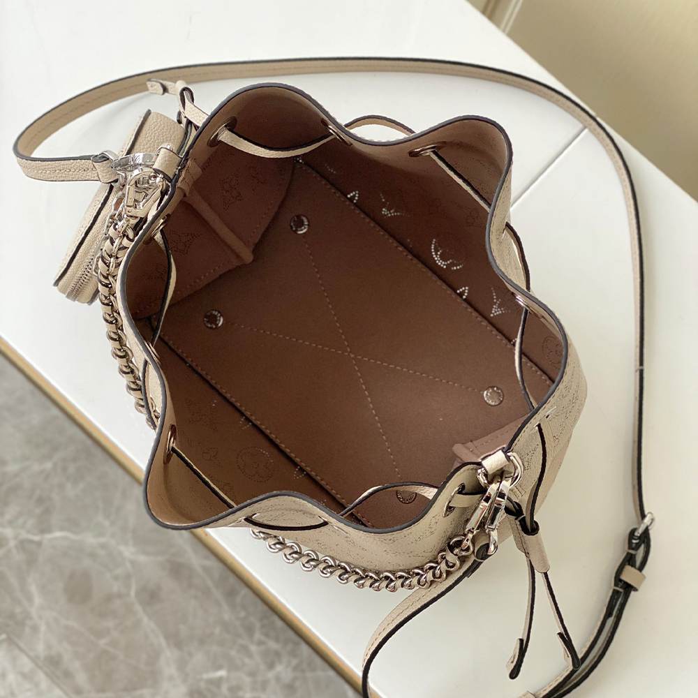 LV Bella