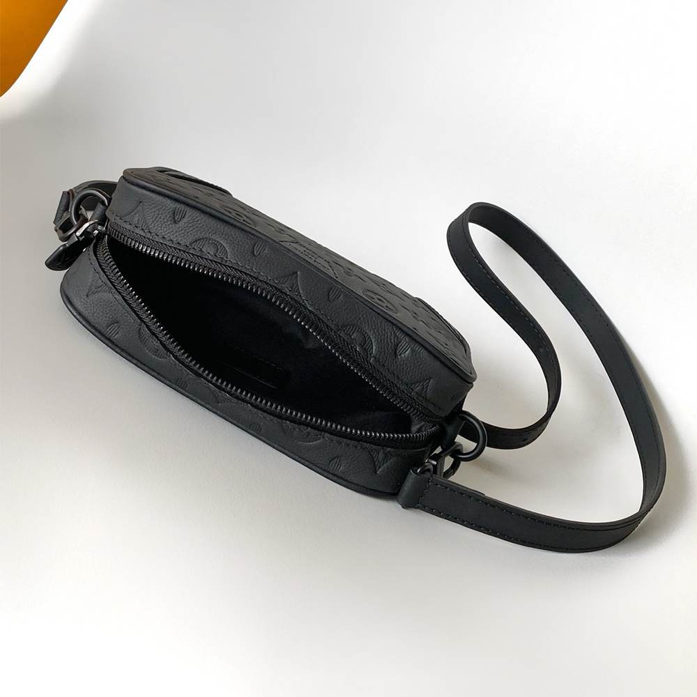 LV Trocadéro Wearable Wallet
