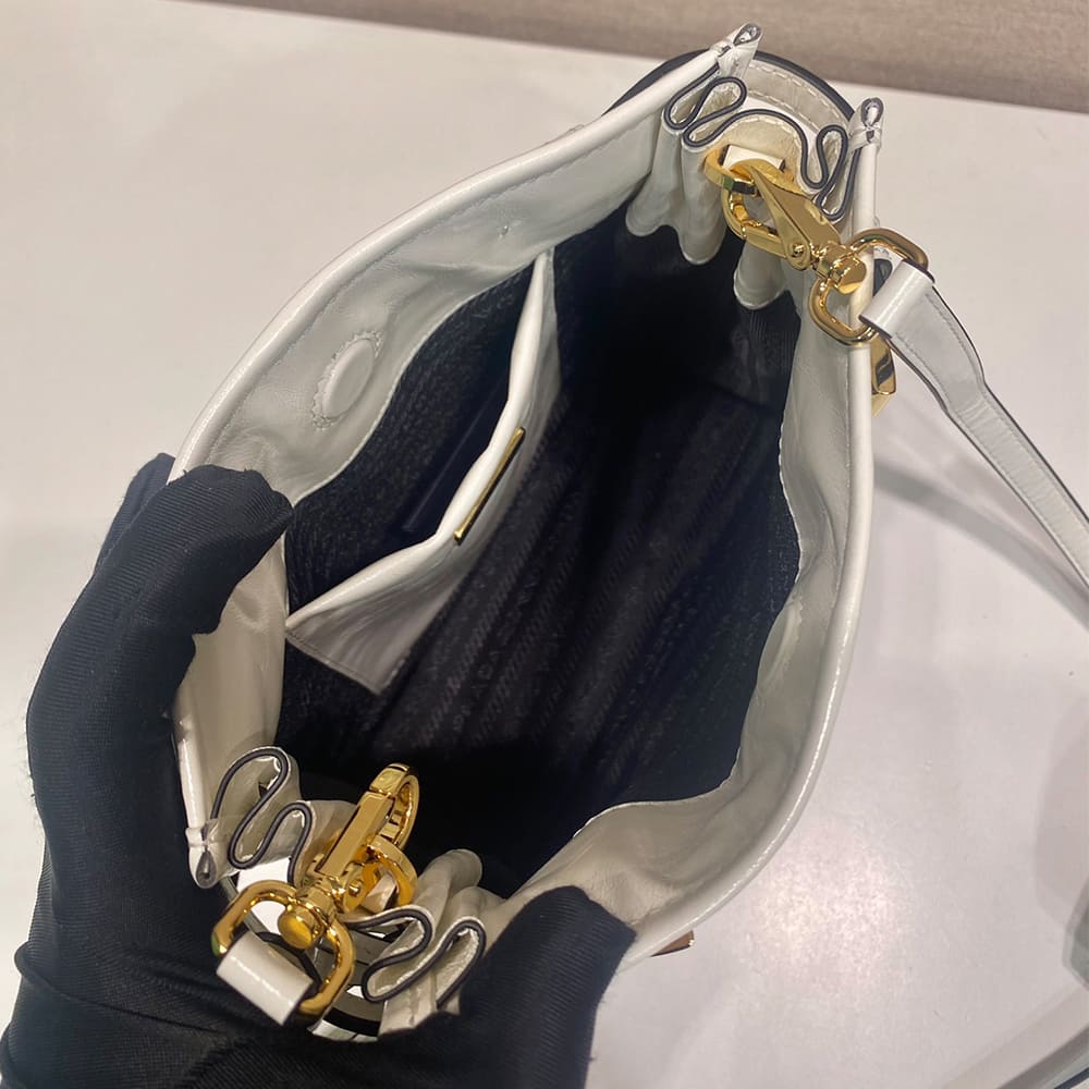 Pra*a Bonnie leather mini shoulder bag(HIGH-END GRADE)
