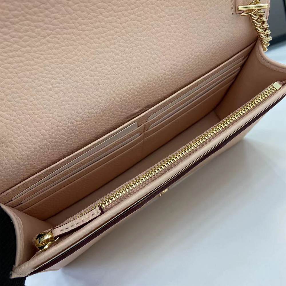 GG Marmont wallet on chain