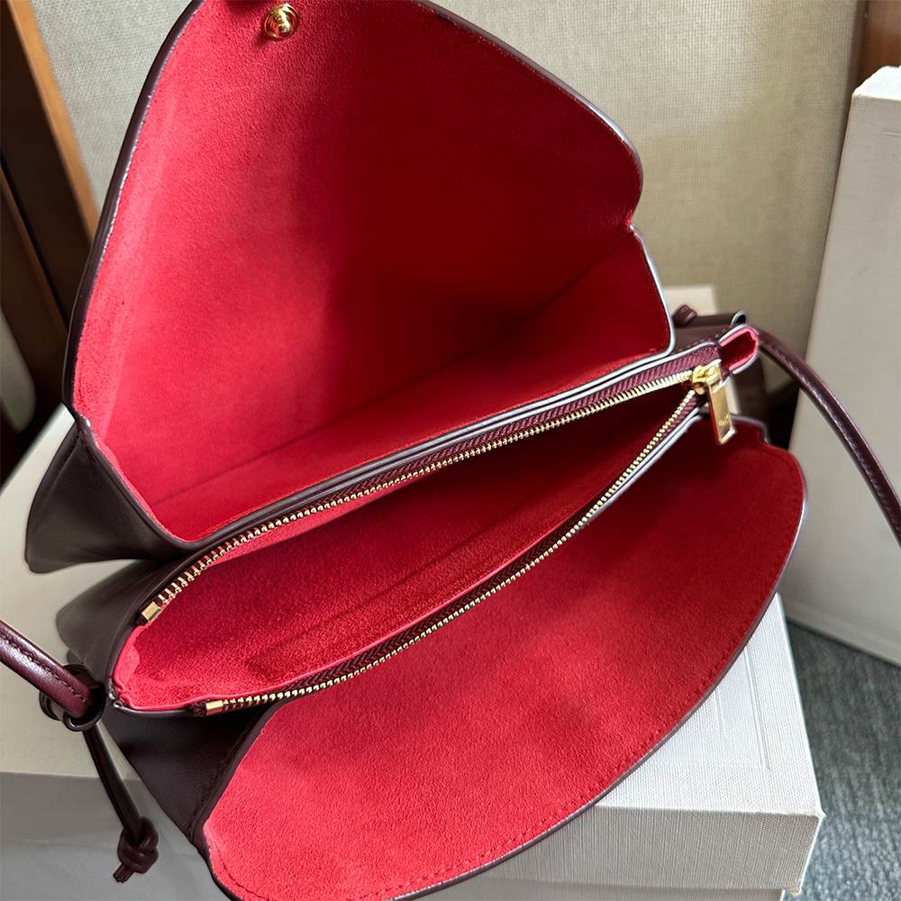 Ce1i*e TRIO FLAP IN Smooth Lambskin(HIGH-END GRADE)